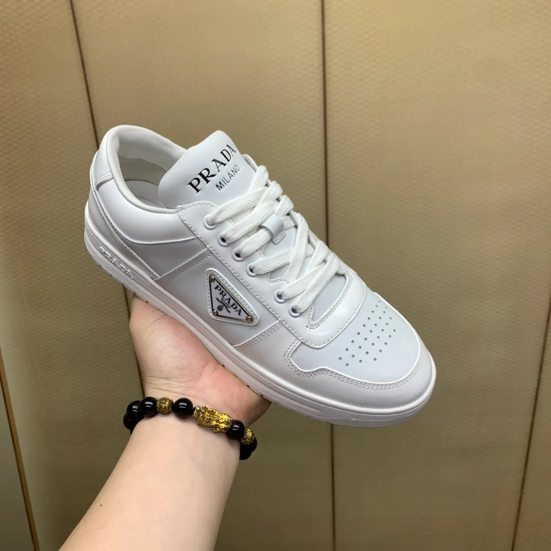 💰660.巜PRADA》Prada: Top 🔝purchasing agent🔍🔍The latest men’s counters are on sale simultaneously, high-quality original calfskin imported from Italy 🇮🇹. Brand logo* (prominent·high-end·noble·class·) exquisite workmanship (imported from Italy🇮🇹 Sole: Original sole provided by the original factory, ⚠️exclusive double-layer activity, TPR rubber, combination outsole; super comfortable, wear-resistant, non-slip, environmentally friendly🌳🌳🌳, real shot🎬The real thing is more beautiful🔍🔍 (high quality, follow the order) code number 38 to 44 (.45 customized)